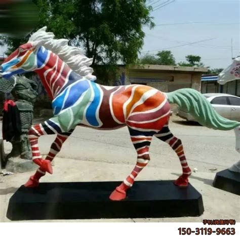 玻璃钢动物松鼠雕塑-佛山市名图玻璃钢雕塑工程有限公司