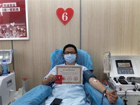 一“臂”之力助战疫 兰州8名康复者捐献血浆凤凰网甘肃_凤凰网