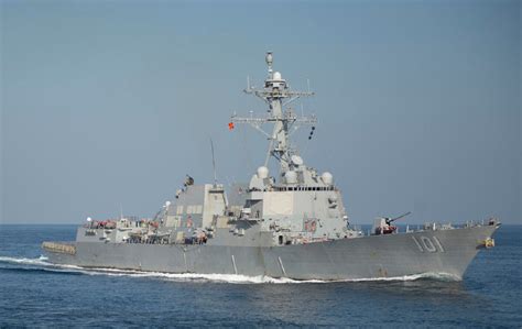 美国驱逐舰非法闯中国西沙领海,被警告驱离_凤凰网视频_凤凰网