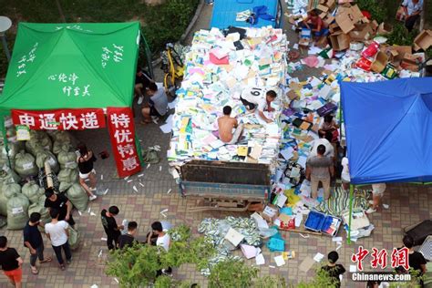 石油工程学院开展“废品回收，节约能源”主题活动-长江大学石油工程学院