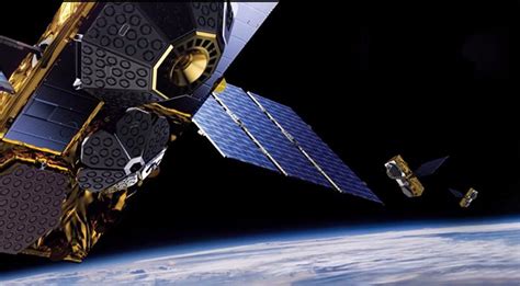 【工业之美】中国低轨卫星通信系统首星上天，要让全球永不失联|界面新闻