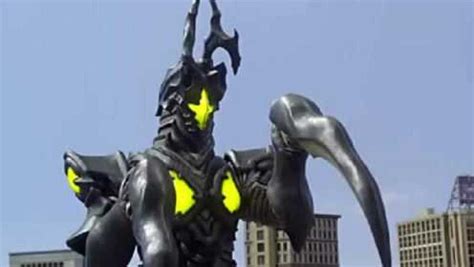 奥特曼：欧布奥特曼遇到的最强怪兽超级芝顿死镰，是芝顿的终极形态_腾讯视频