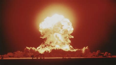 俄罗斯解密"沙皇炸弹"历史影像，揭示史上最大核弹更多秘密