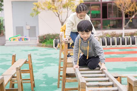 雨天室内游戏-活动花絮 - 常州市天宁区新城逸境幼儿园