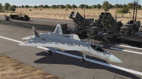 空军重型战机贴近实战空中对抗训练