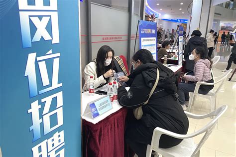 浦东新区支持青年大学生创业再升级_图片新闻_上海市人力资源和社会保障局