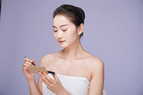 美人妆图片