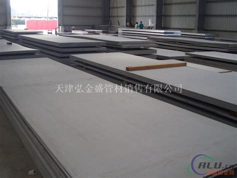 商丘氟碳雕花铝单板 现货直供2.5mm铝合金单板 白色铝制长城铝板-阿里巴巴