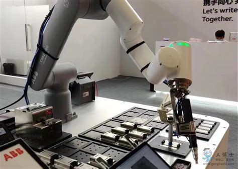 江苏海安：机器人产业为智造赋能-人民图片网
