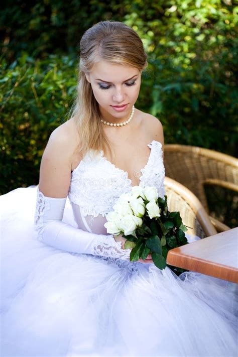 Brides #2085285 - Weddbook