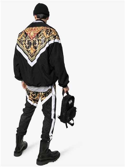 Versace Le Pop Classique Baroque Print zip-up jacket | Browns