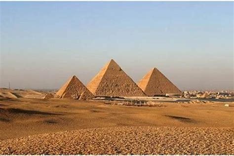 古埃及三大金字塔名字，有什么好听的山名_起名_若朴堂文化