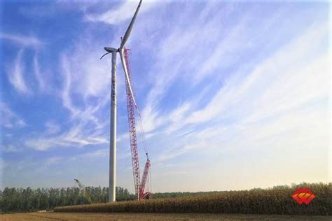 龙源电力在河南省首台风机吊装实现“零突破”
