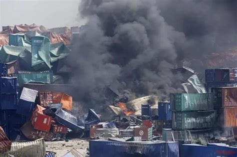 谷歌地球更新“8·12”天津港爆炸事故发生后卫星影像：炸出大坑-行业新闻-地理国情监测云平台