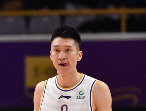 篮球运动员孙悦退役 - 当代先锋网 - 国内