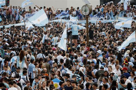 阿根廷：选举，追踪者，深潜|新兴市场