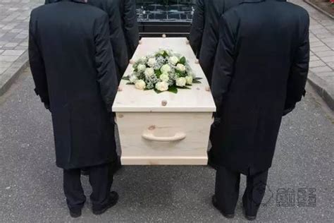 如何参加亲人的葬礼，过来人如是说_逝者