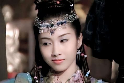 令人惊艳的香港古装美女 谁最让你动心？|古装|王祖贤|周慧敏_新浪新闻