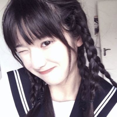 校服非主流女生头像