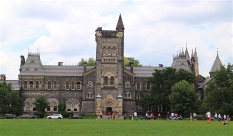 多伦多大学University of Toronto_2019申请条件_学校环境