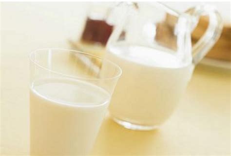 牛乳和鲜奶有什么区别,鲜牛奶和鲜牛乳有何区别 - 品尚生活网