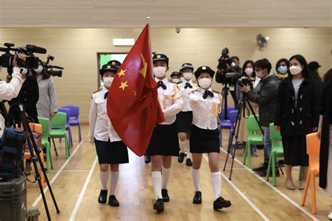 本学期最后一次升旗仪式 - 班级新闻 - 杭州市德胜幼儿园