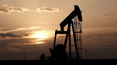 “三桶油”集体下挫 中石油中石化的化工板块前三季均亏损_凤凰网