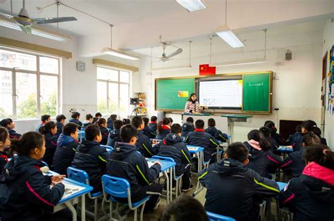 2023上海市新大桥中学校园开放日