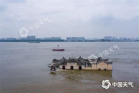 【观察】长江流域大旱背后：7月以来降水偏少4成，河湖调蓄功能变弱|界面新闻 · 中国