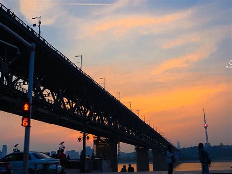 武汉长江大桥风光高清图片下载-正版图片500924417-摄图网