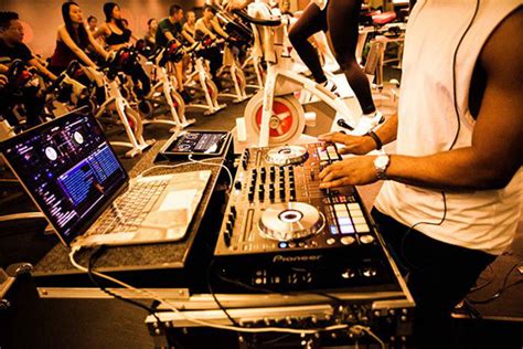 魔声DJ培训中心2020年DJ核心技术搓碟课合集照片（中） - 魔声DJ培训学校