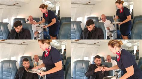 飞机上的乘客高清图片下载-正版图片502351753-摄图网