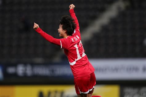 女足东亚杯-朝鲜1-0韩国队2连胜 金润美两场3球