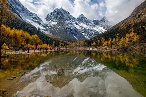 四川省阿坝藏族羌族自治州小金县四姑娘山 - 中国国家地理最美观景拍摄点