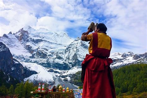 西藏萨嘎达瓦节—西藏转山最佳时间