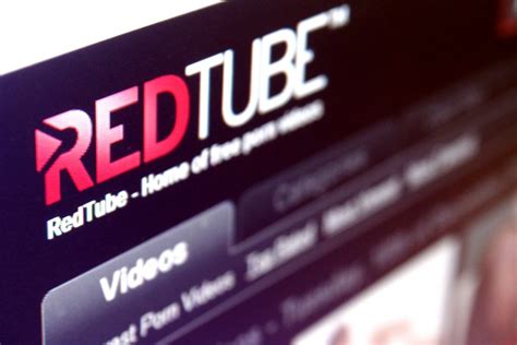 Site Redtube transforma-se em revista erótica