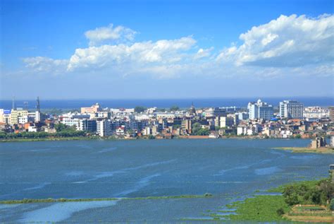 鄱阳县城人口超30万！有五湖连通工程，首座名人公园建这儿 - 知乎