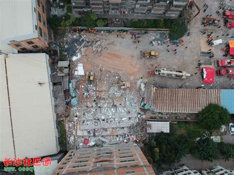 福州民房倒塌致3死 坍塌房屋系违建 附近居民称其为厂房改造_视频_长沙社区通