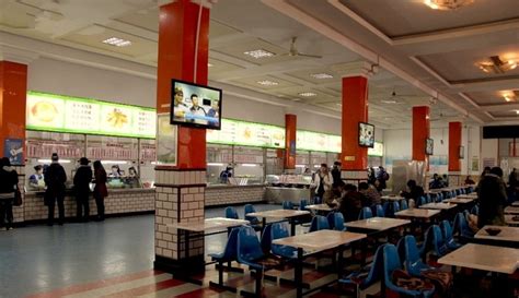 学校的食堂高清摄影大图-千库网