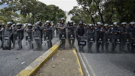 委国民警卫队控制委内瑞拉与哥伦比亚边界上的局势 - 2019年2月26日, 俄罗斯卫星通讯社