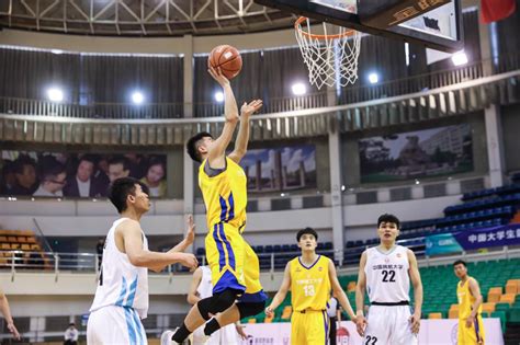 我院篮球队在江苏省大学生校园篮球联赛再创佳绩