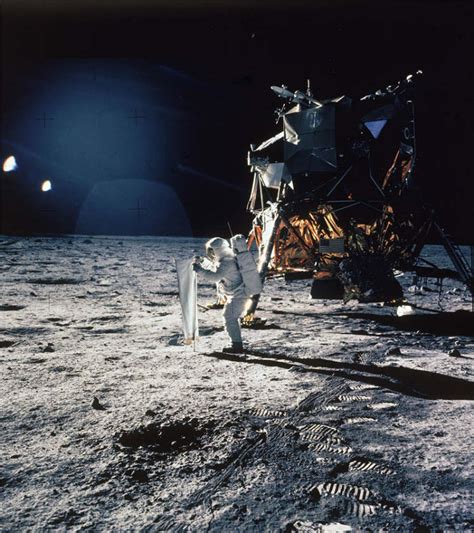 阿波罗11号登月50年 :“这是我的一小步 却是人类的一大步”|阿波罗|阿姆斯特朗|登月_新浪新闻