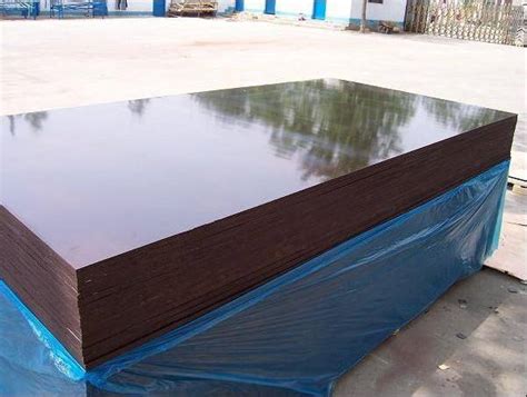 临沂富鹏建筑覆膜板，专业低价模板 - 富鹏 - 九正建材网