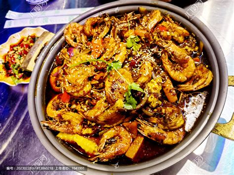 干锅排骨虾,中国菜系,食品餐饮,摄影素材,汇图网www.huitu.com