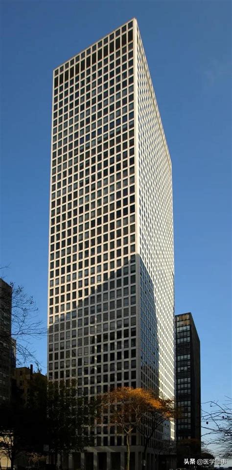 David Tajchman设计的特拉维夫市圆柱形摩天大楼概念方案-建筑新闻-筑龙建筑设计论坛