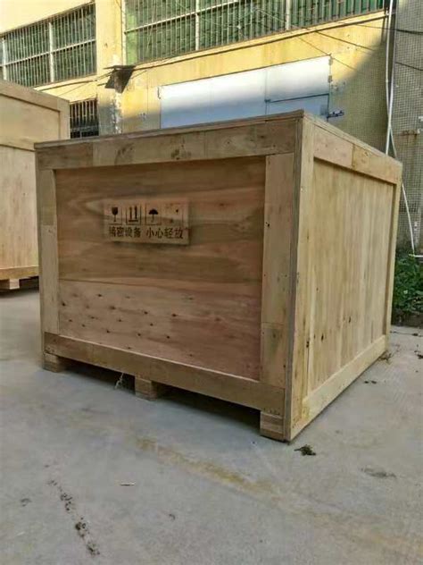 大型木箱