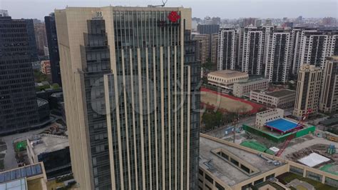 探访上海联通营业厅：5G套餐反响热烈 用户大喊联通5G网快 - 上海 — C114通信网