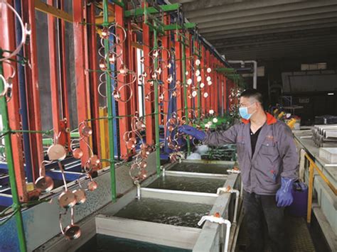 电镀设备的工艺流程中酸洗的作用-东莞市振远环保科技有限公司