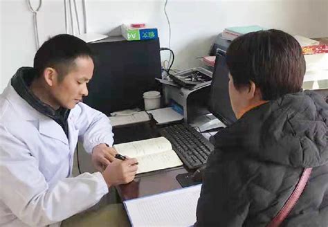 【吉镜头】新力村里的“最忙村医”-中国吉林网