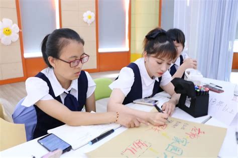 南阳第一幼儿园暑期五年内新教师园本培训